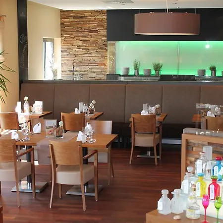 Hotel Airport Paderborn 3*