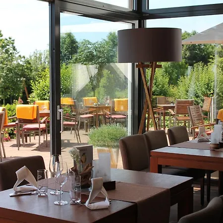Airport Paderborn Hotel 3*