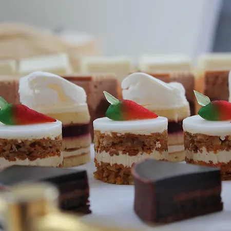 Airport Paderborn Hotel 3*