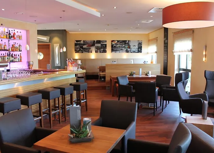 Airport Paderborn 3* أهدن